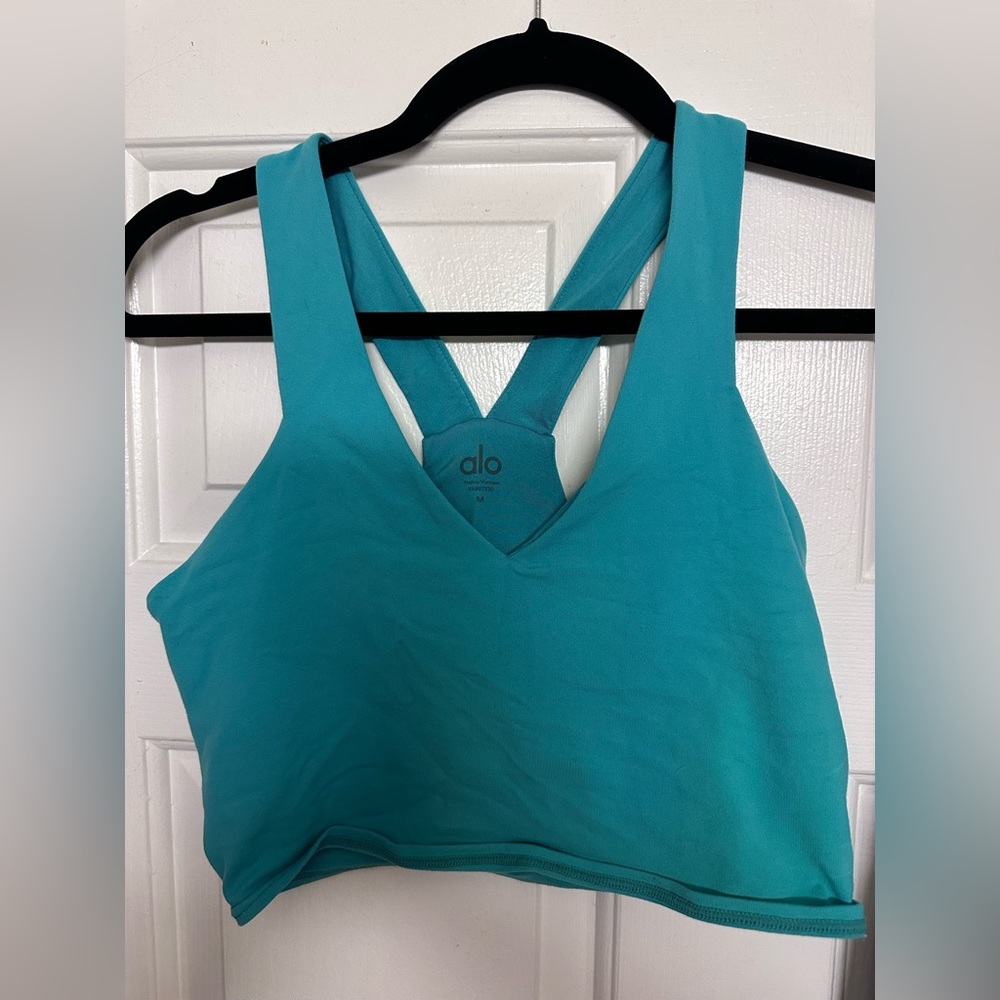 Alo yoga turquoise blue color sports bra size medium